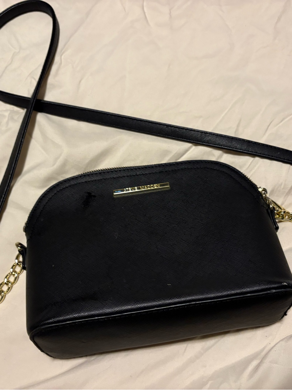 Steve Madden Black Crossbody Shoulder Bag with Gold Chain Strap